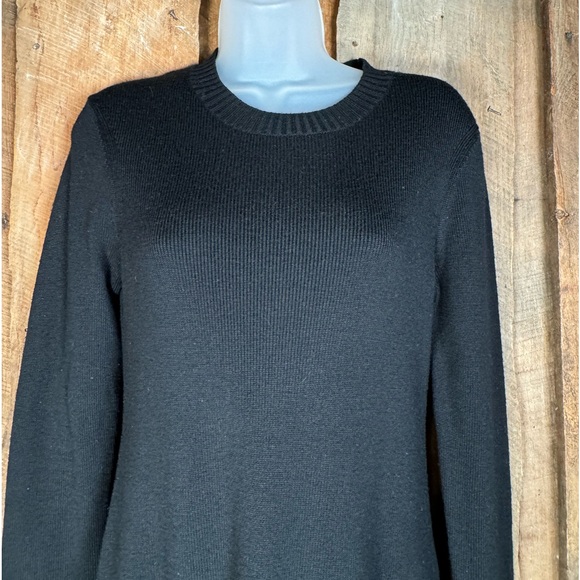 Worth Black Wool Knit Dress with Wrap - Size Petite - Picture 4 of 10